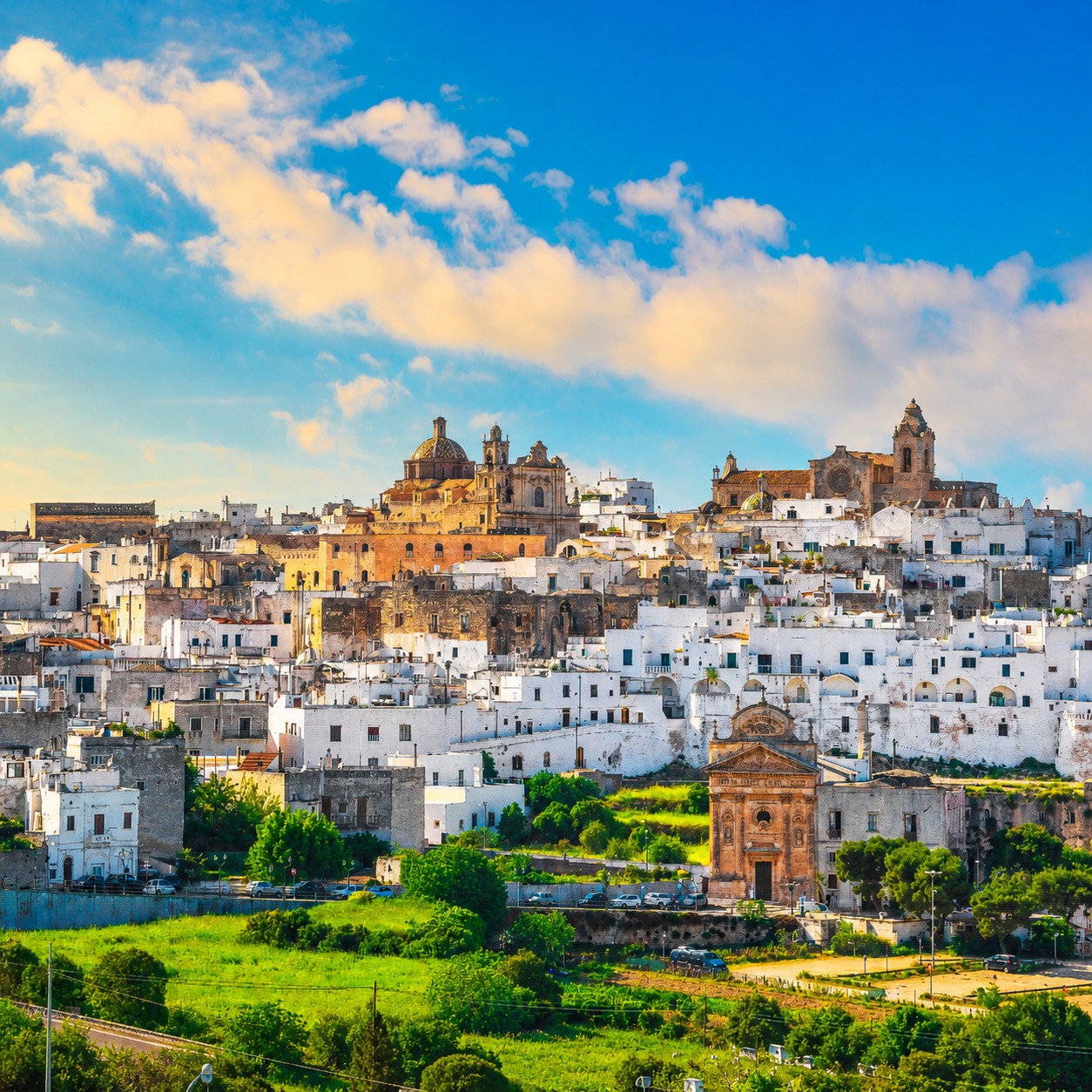Ostuni Togrejse i Puglia