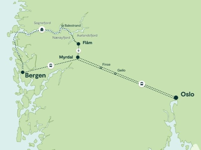 NORGES FJORDLAND MED TOG OG BÅD