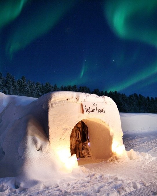 Sorrisniva Igloo hotel -verdens nordligste ishotel