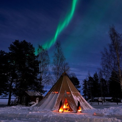 Hvordan påvirker vejret chancen for at se nordlys? Hvordan påvirker vejret chancen for at se nordlys?