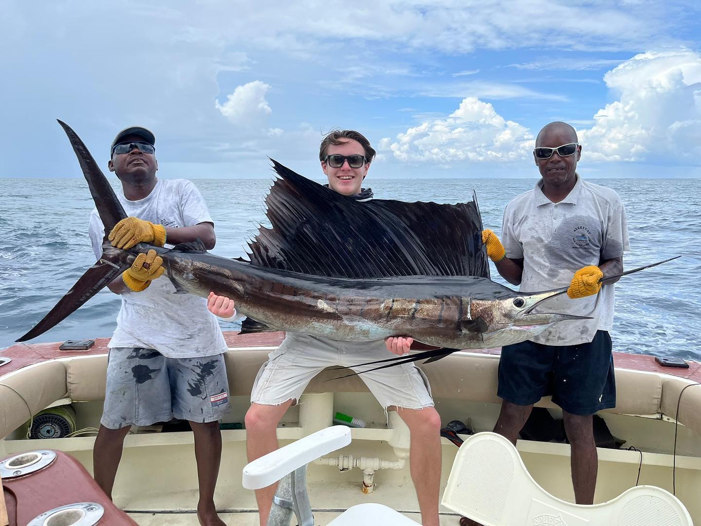 Kenya - Popperfiskeri Kenya - Popperfiskeri