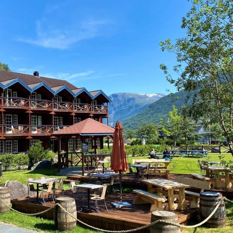Overnatning på hotel i Flåm